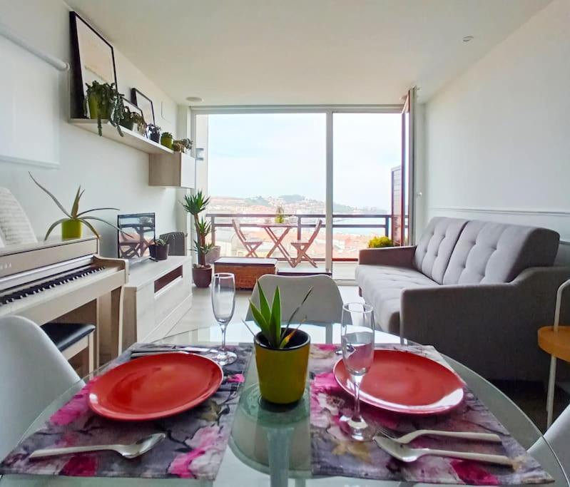 Terraza Y Piscina Con Vistas Espectaculares Al Mar Parking Cubierto Apartment San Vicente De La Barquera Exterior foto